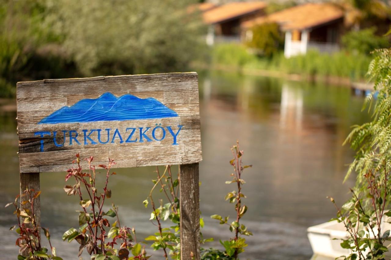 Gasthaus Turkuazkoey Finike Exterior foto